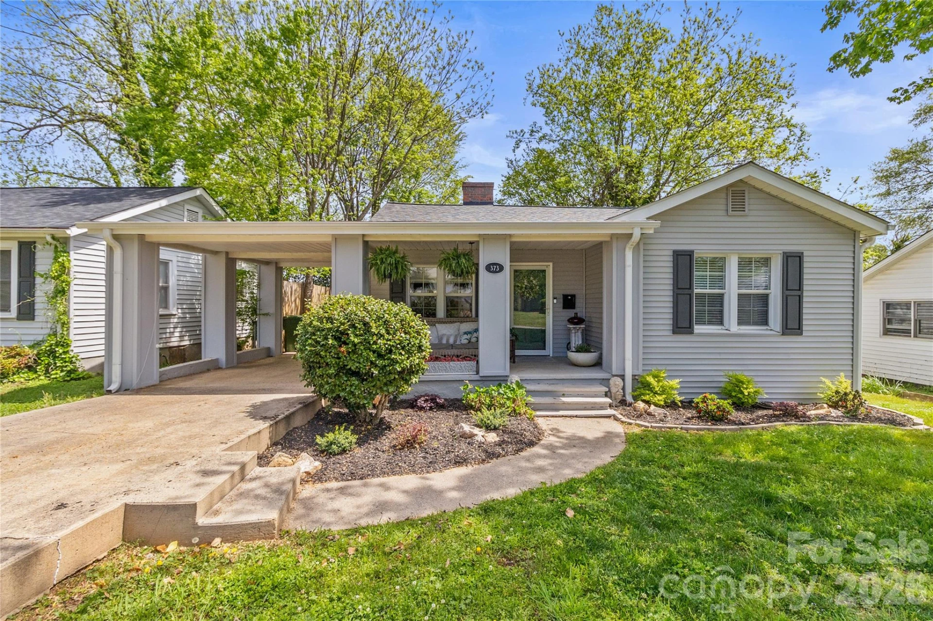 373 Scott Street - Photo 3