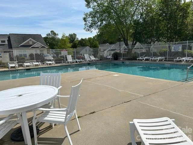 1530 Tiana Way - Photo 23