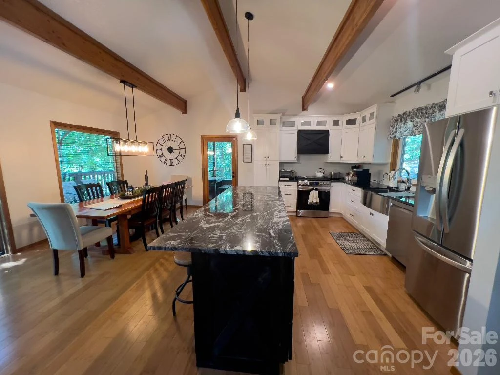 394 Jonathan Lane - Photo 16