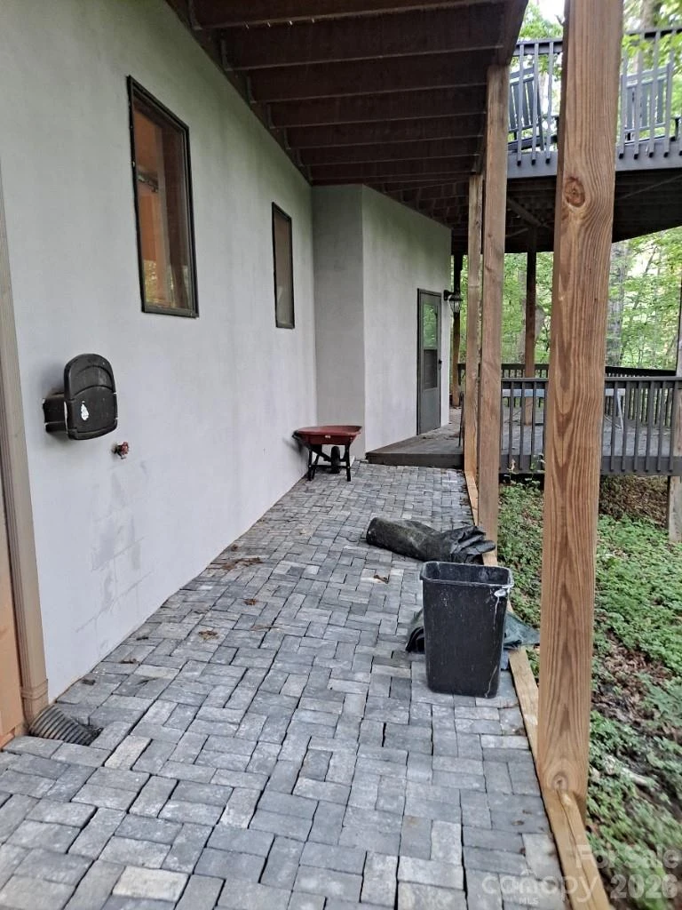 394 Jonathan Lane - Photo 36