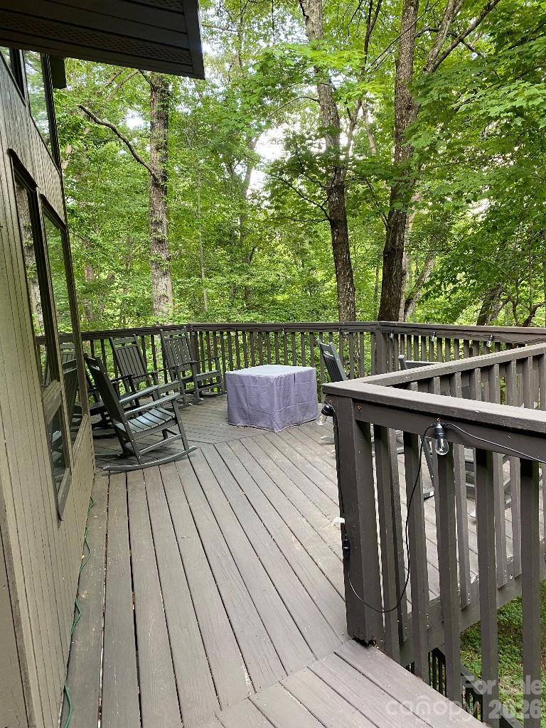 394 Jonathan Lane - Photo 8