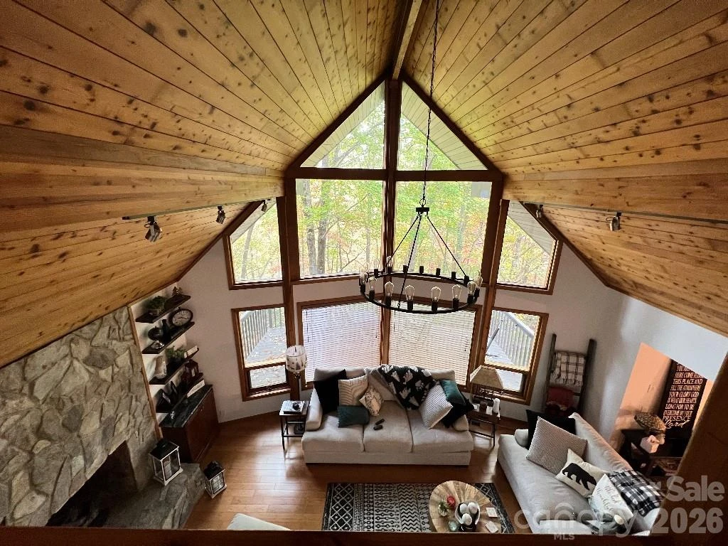 394 Jonathan Lane - Photo 10