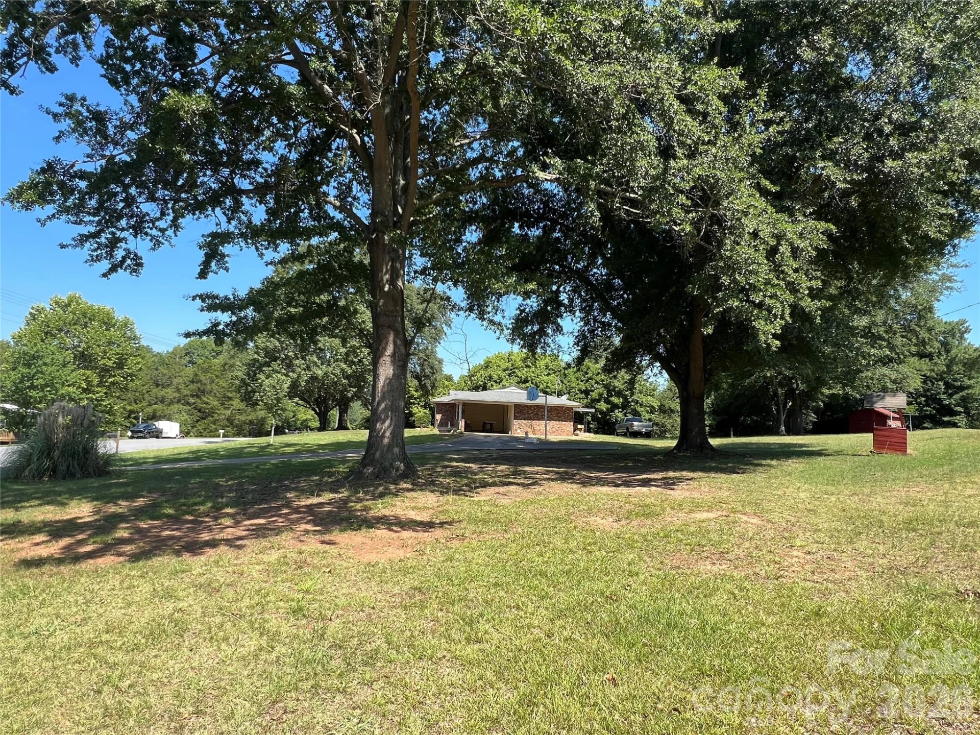 649 Pine Street - Photo 6