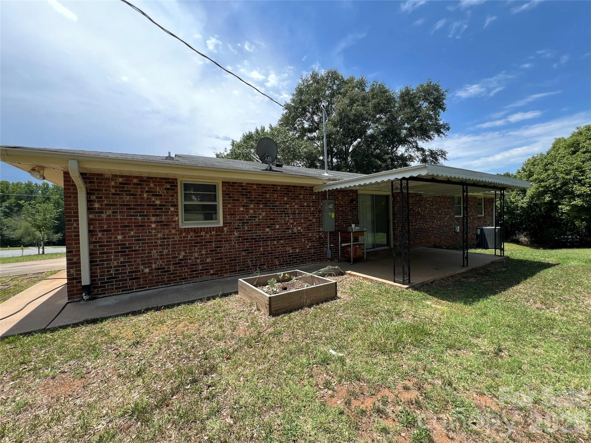 649 Pine Street - Photo 31