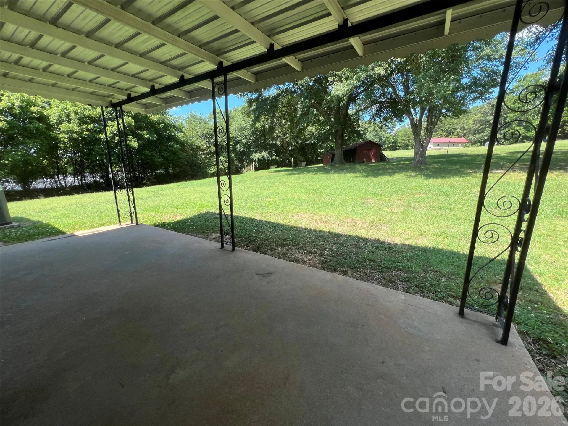 649 Pine Extension - Photo 9