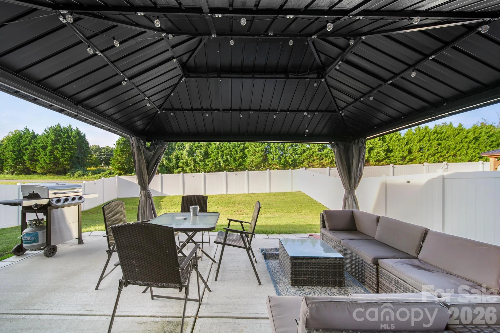 2130 Eastway Drive - Photo 34