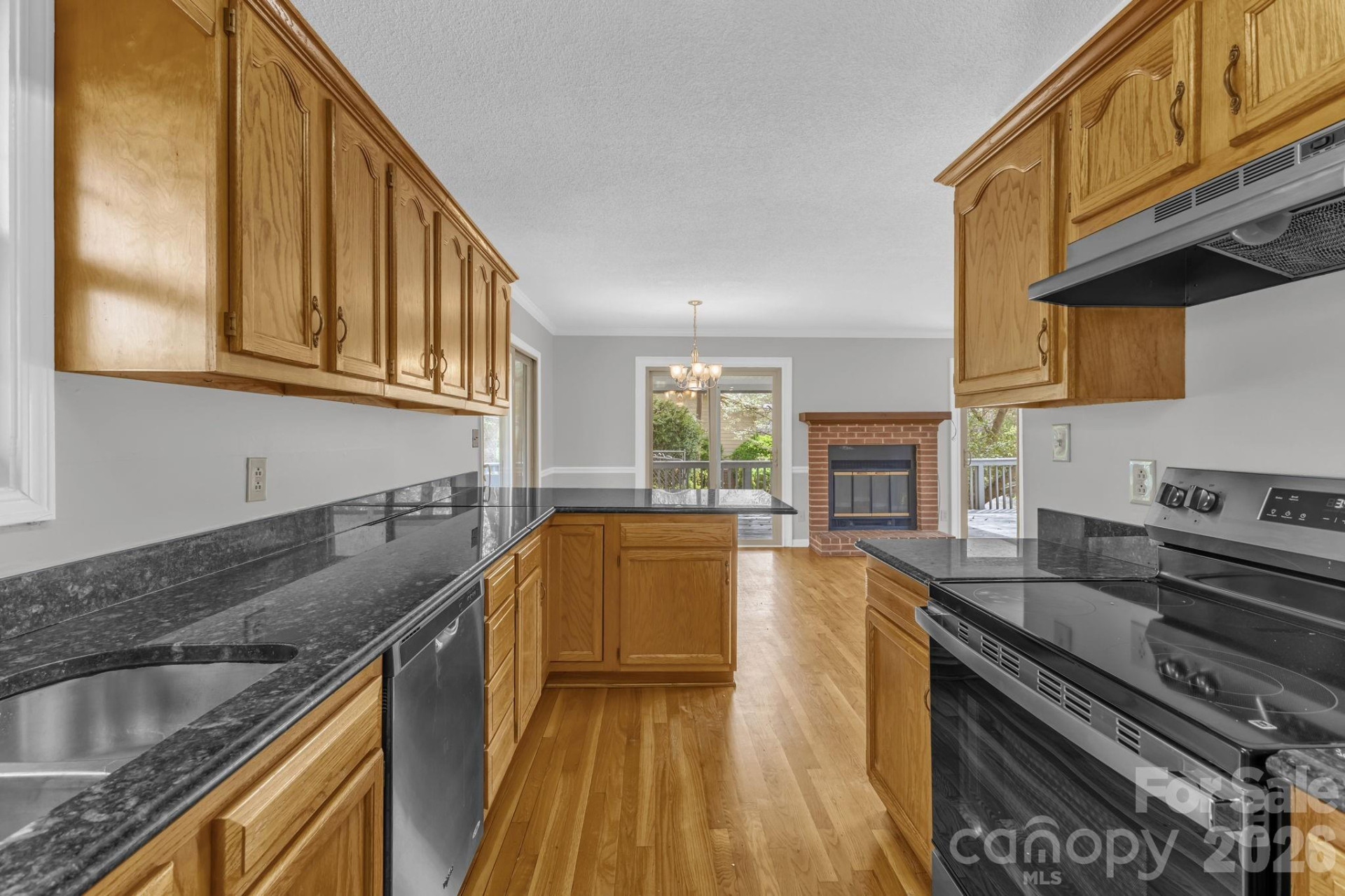 147 Elkwood Road - Photo 2