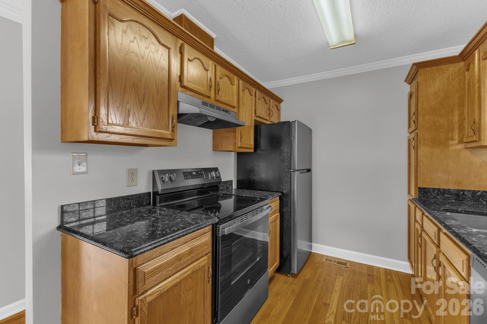 147 Elkwood Road - Photo 5