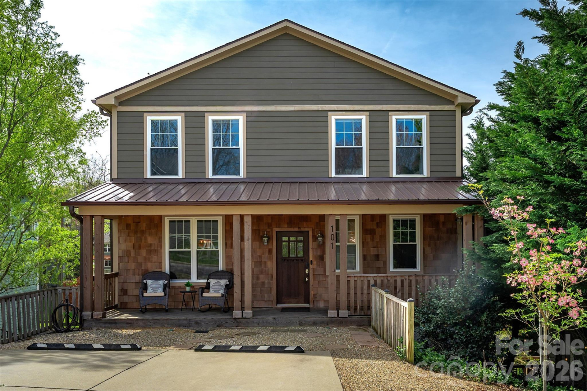 101 Courtland Avenue