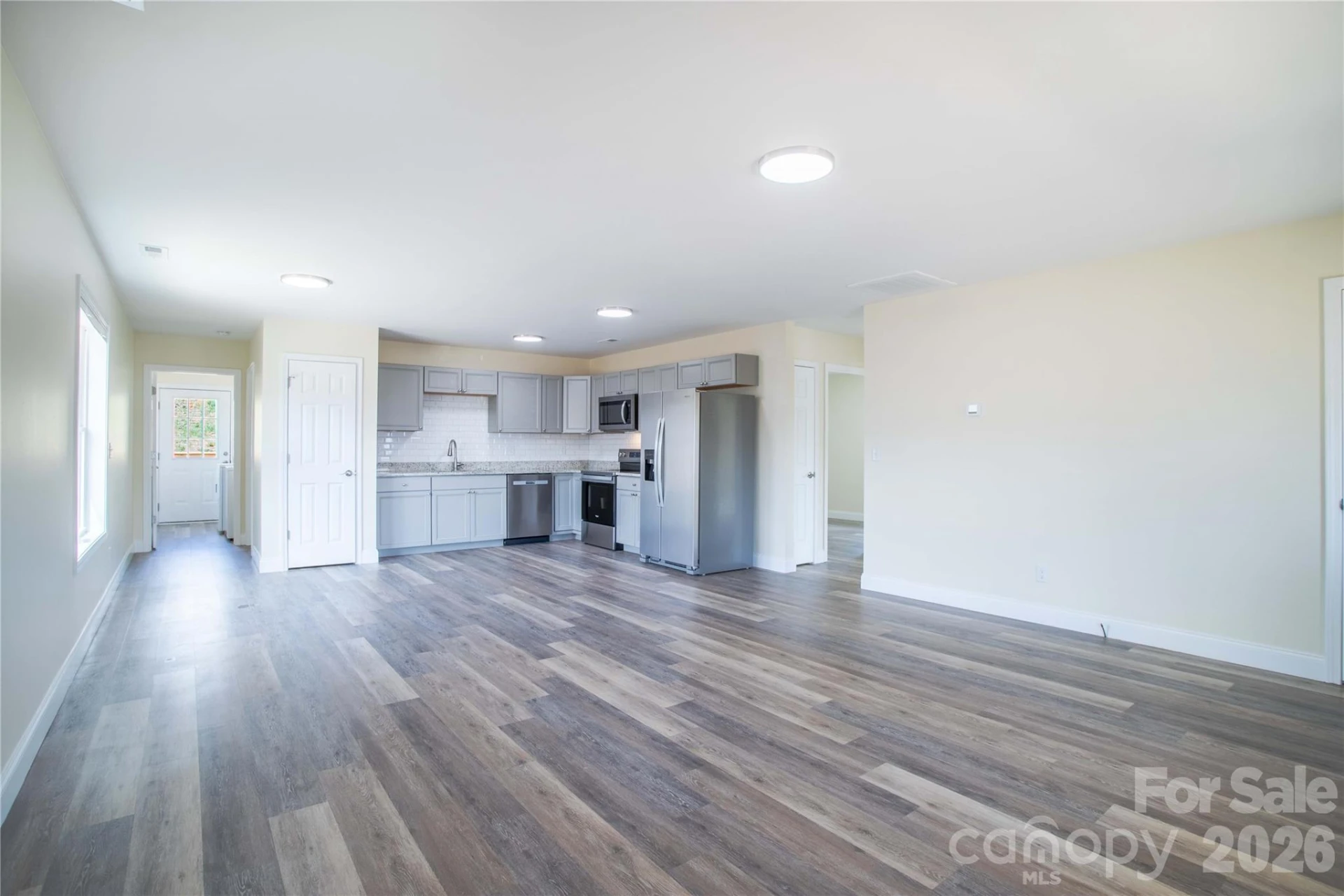 191 Patriot Place - Photo 3