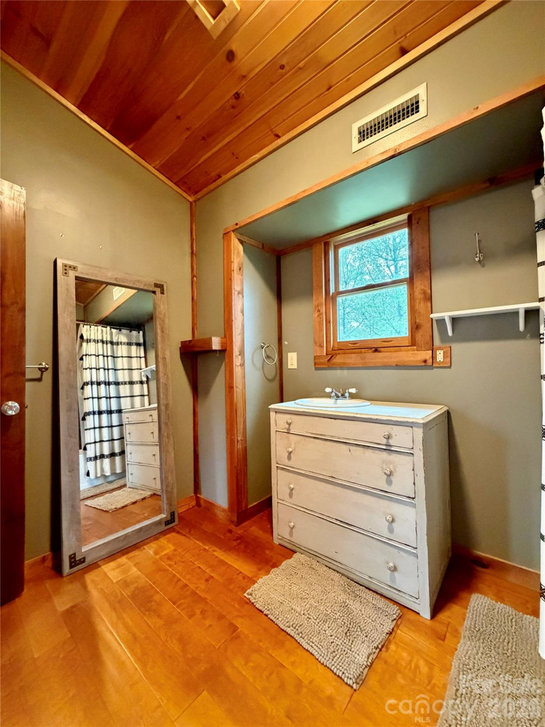 1142 Clearwater Parkway - Photo 18