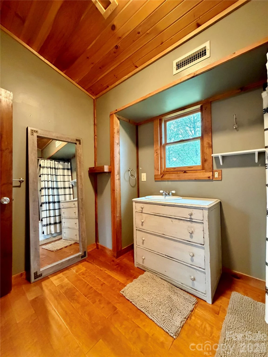1142 Clearwater Parkway - Photo 18