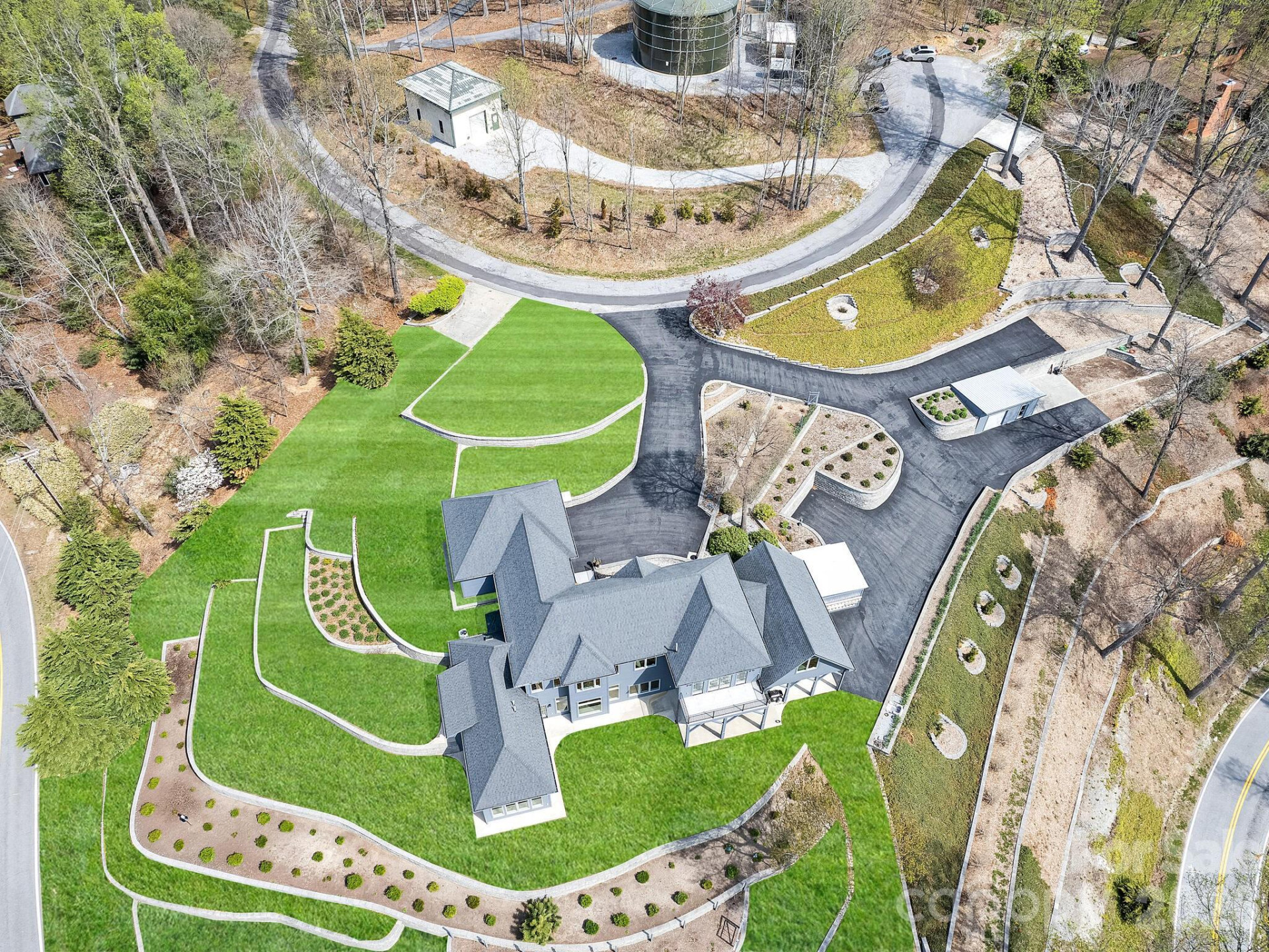 161 Birchwood Drive - Photo 3