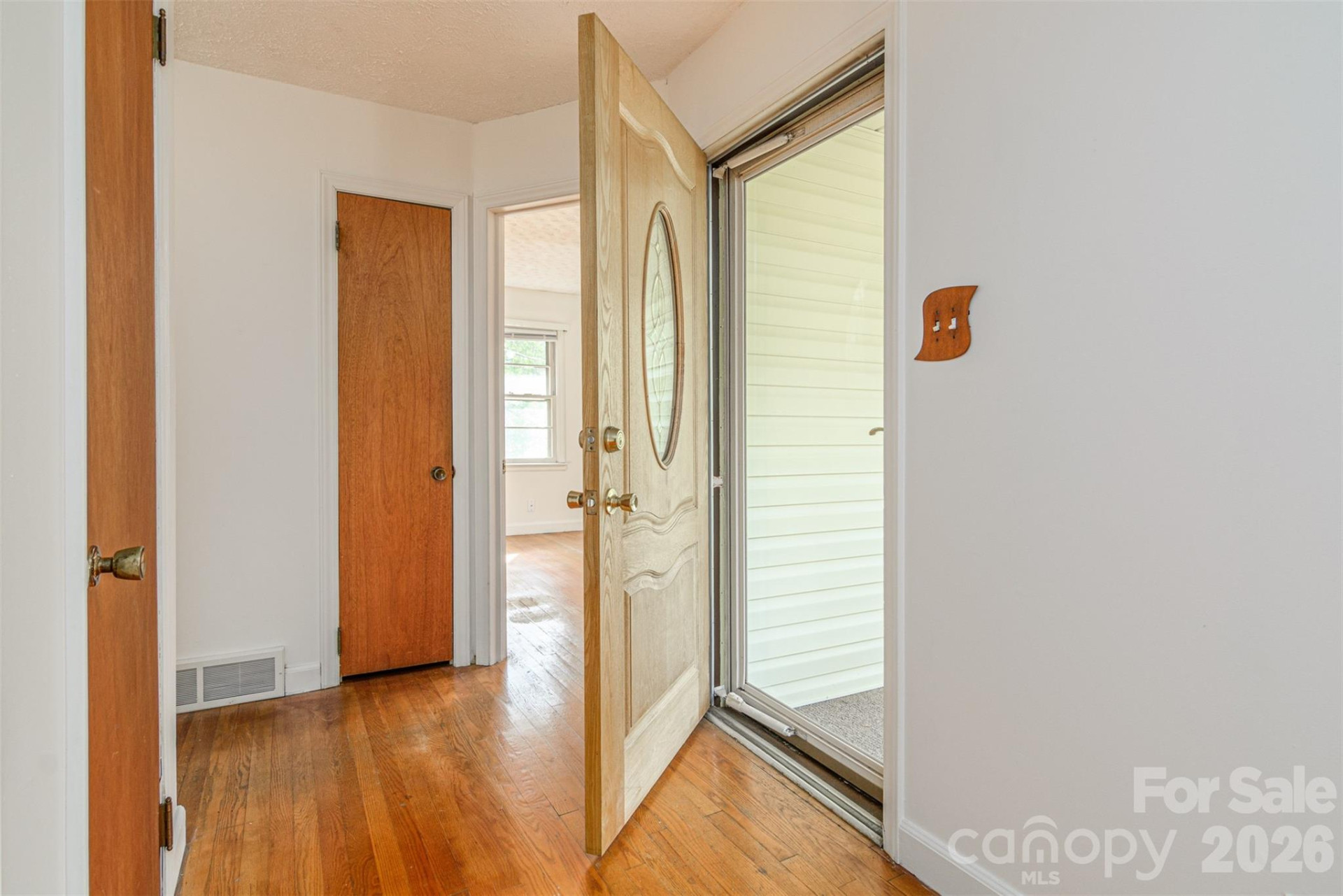 261 Cedar Lane - Photo 5