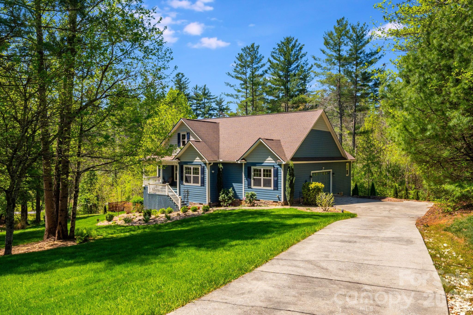 323 Daylily Drive - Photo 36