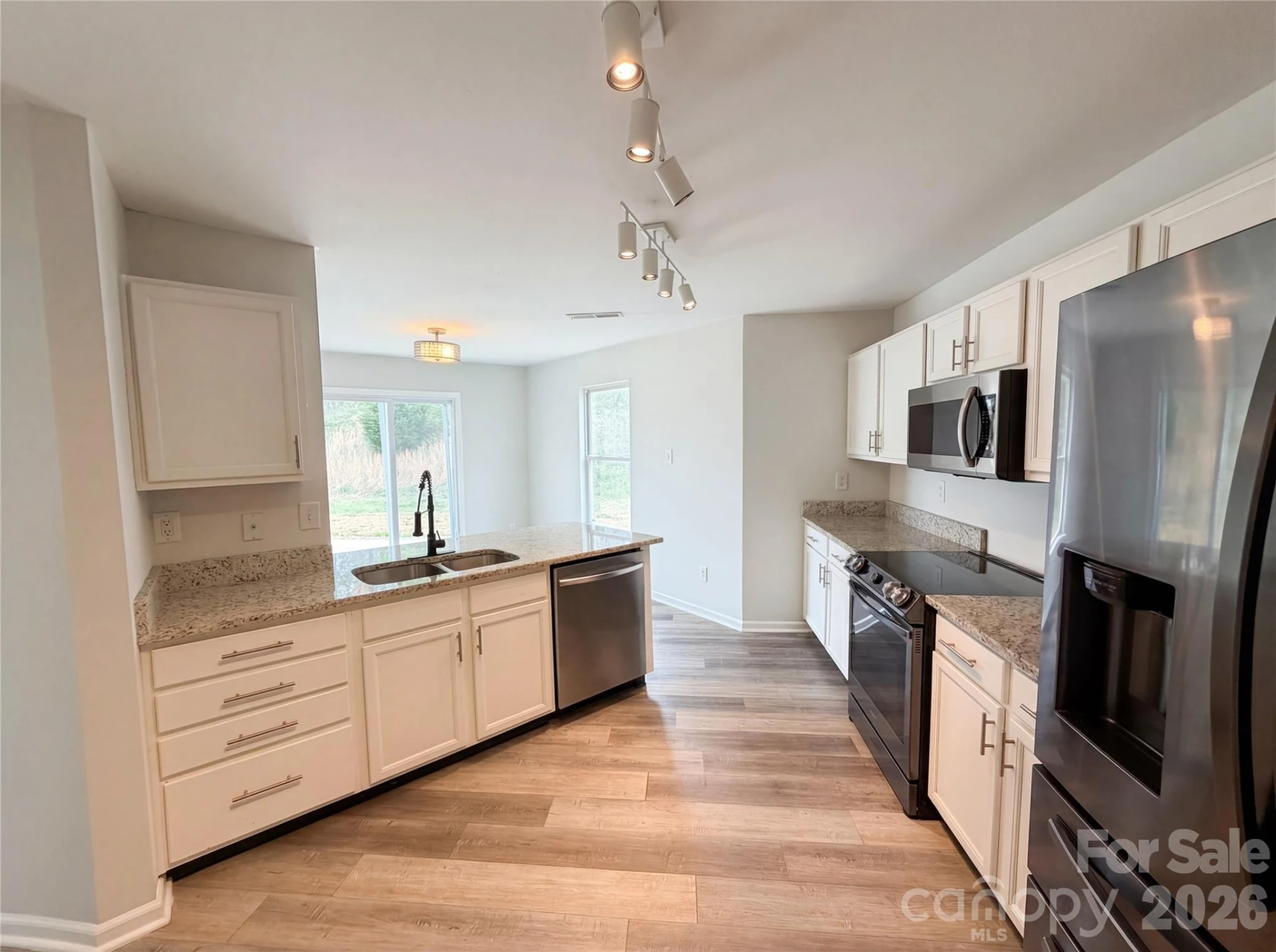 416 Inverness Lane - Photo 3