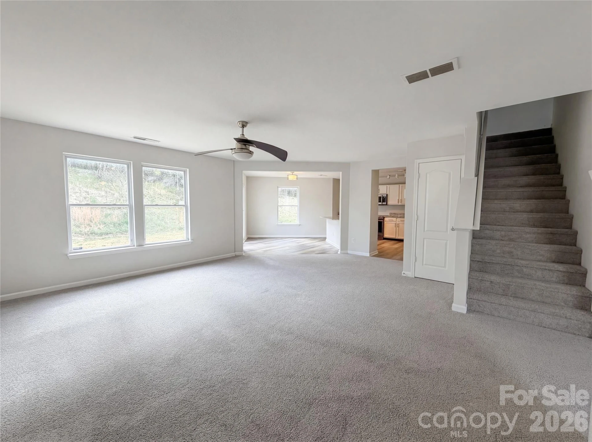 416 Inverness Lane - Photo 8