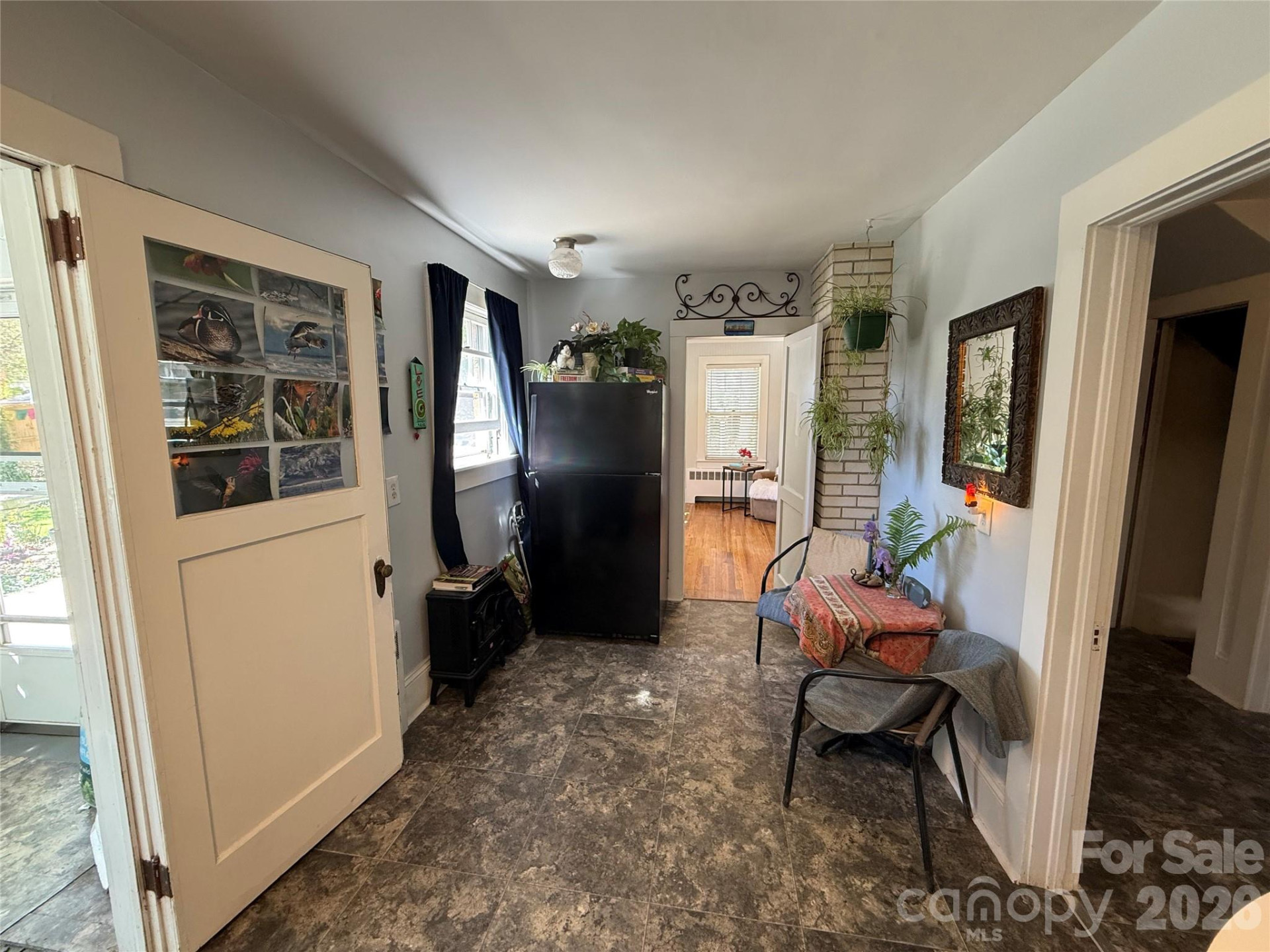 110 Lincoln Avenue - Photo 18