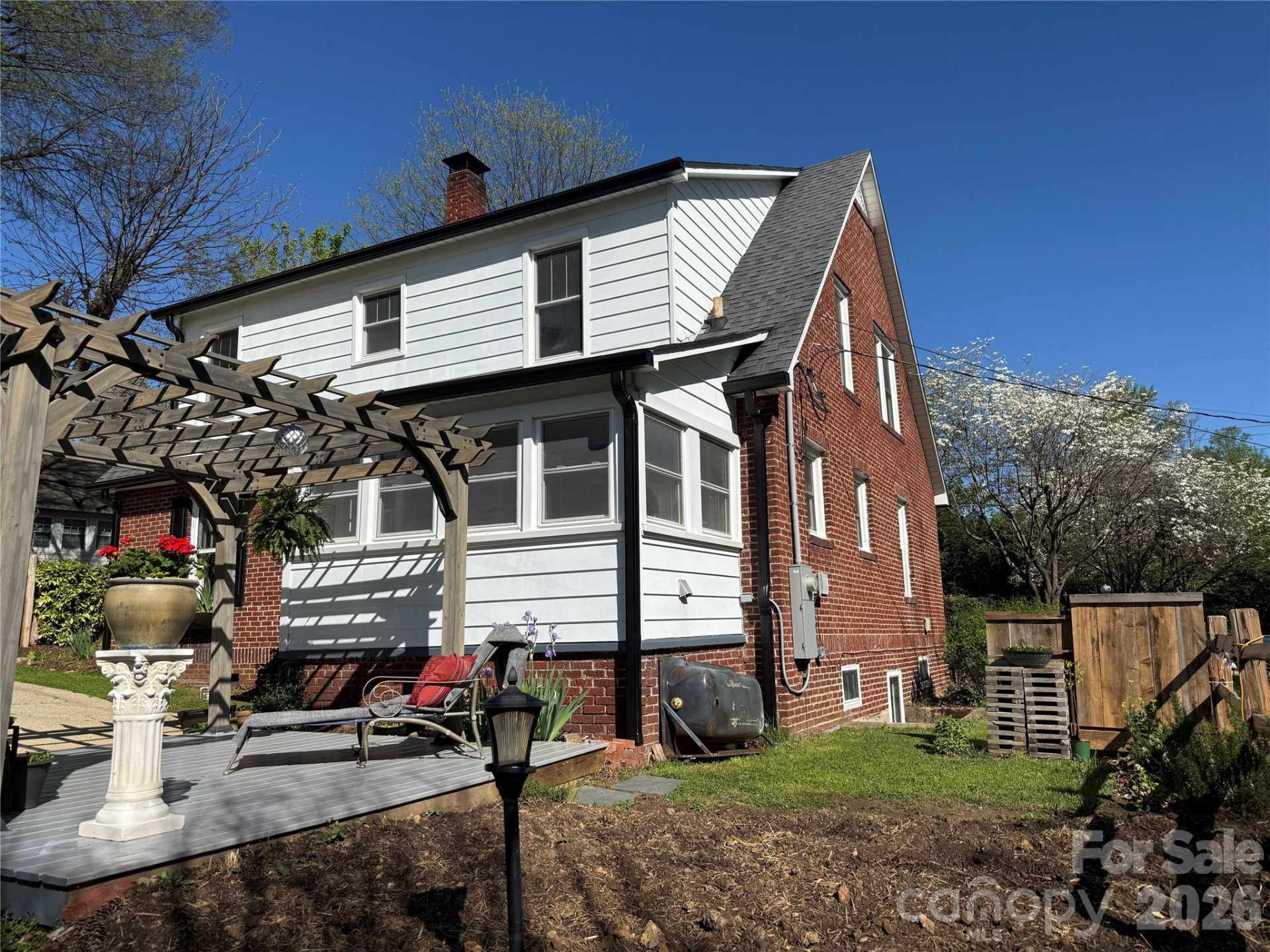 110 Lincoln Avenue - Photo 40