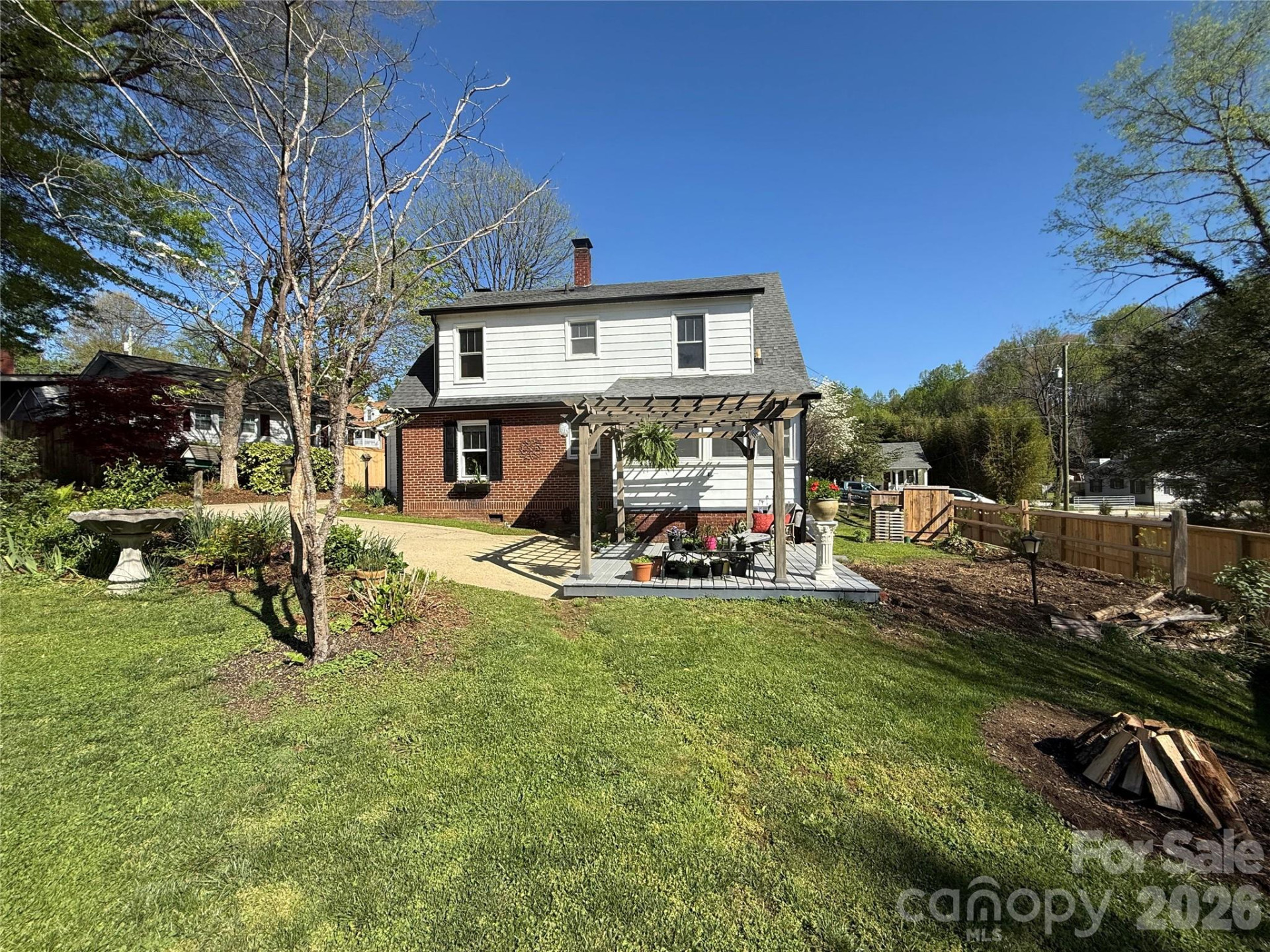 110 Lincoln Avenue - Photo 6