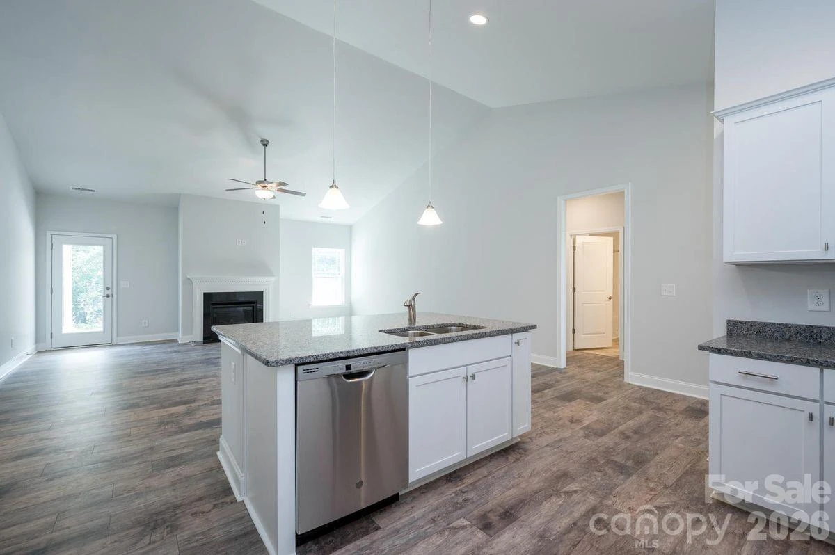 1007 Penarth Court #18 - Photo 11