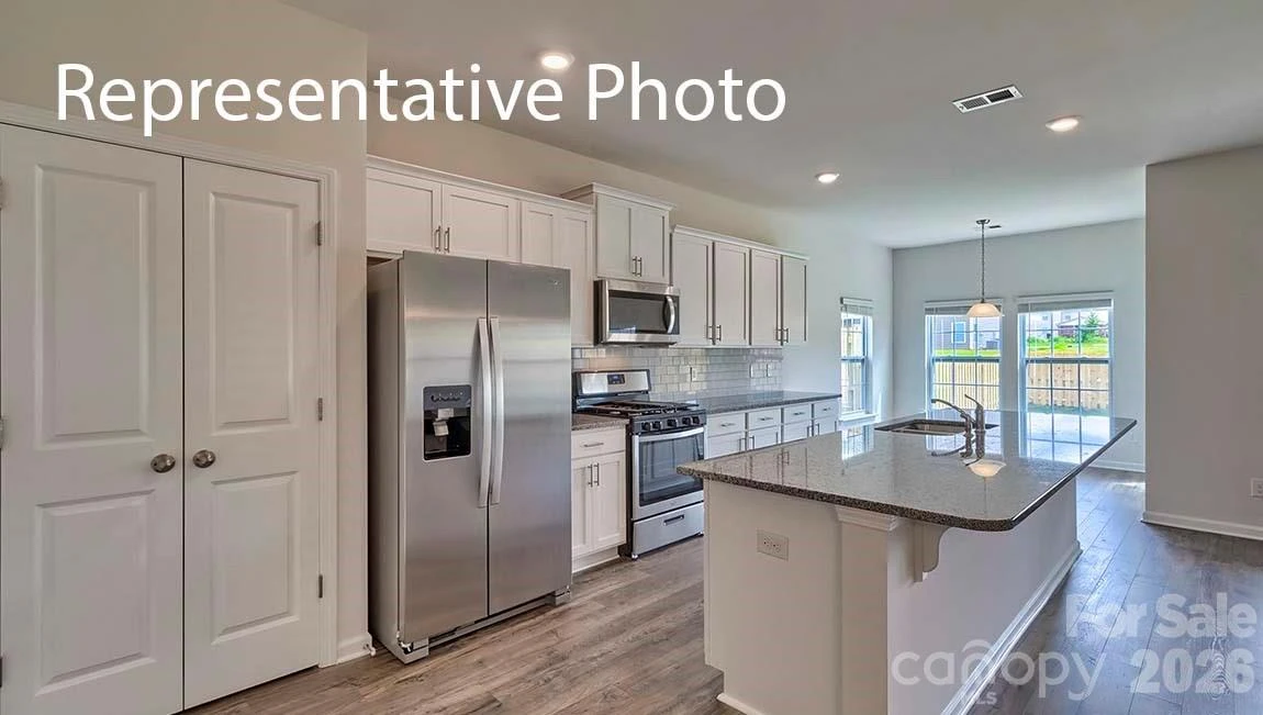 528 Blackpool Court - Photo 6