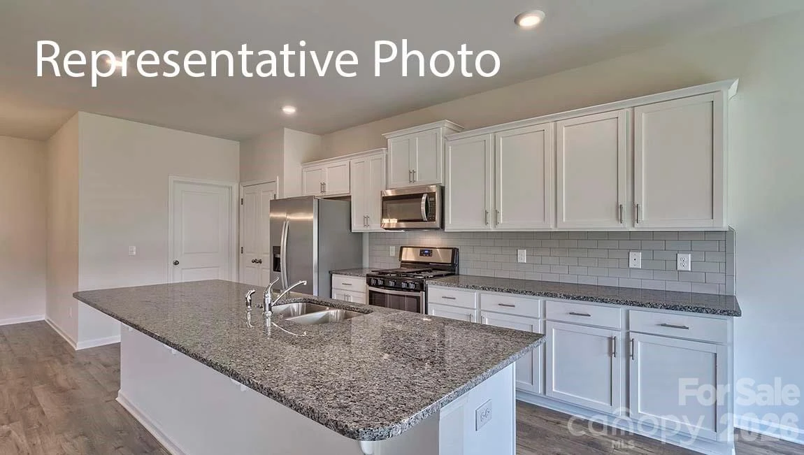528 Blackpool Court - Photo 7