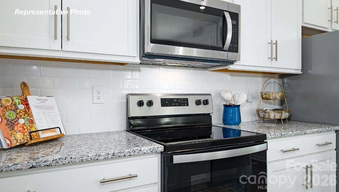 549 Blackpool Court - Photo 6