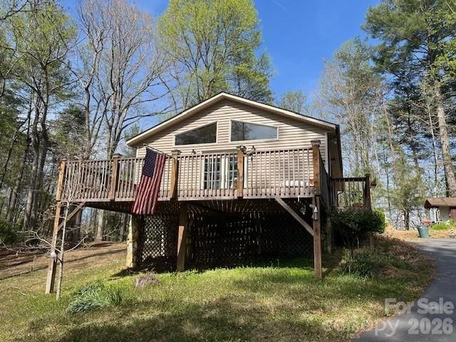 2276 Nature Lane