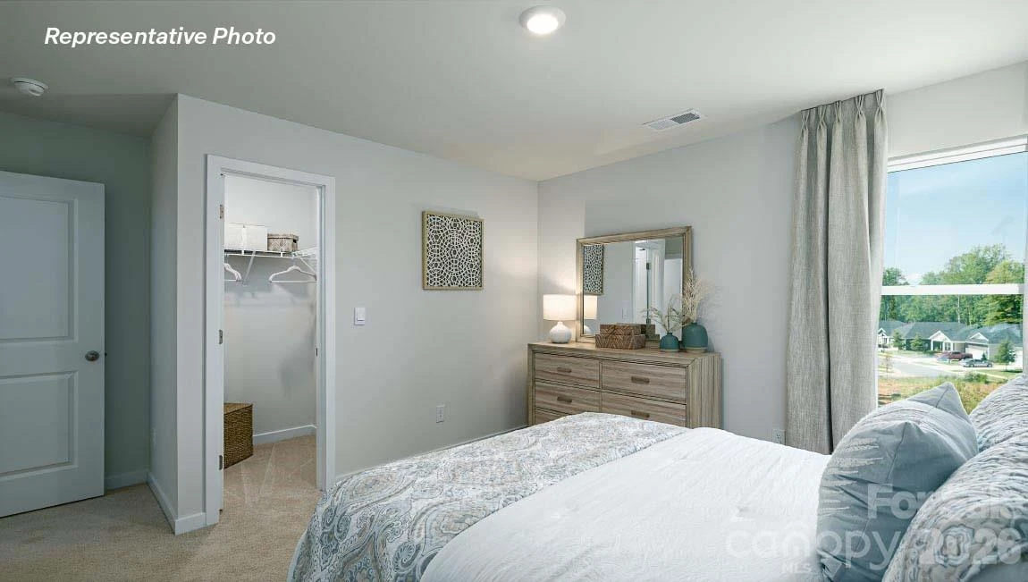537 Blackpool Court - Photo 12