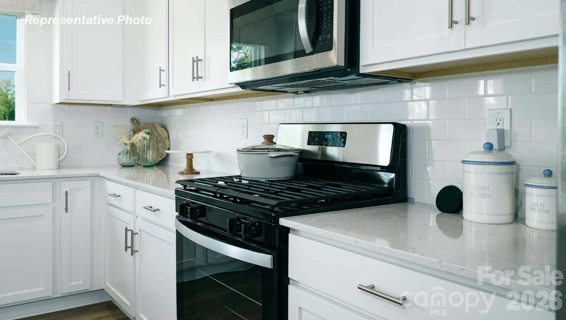537 Blackpool Court - Photo 22