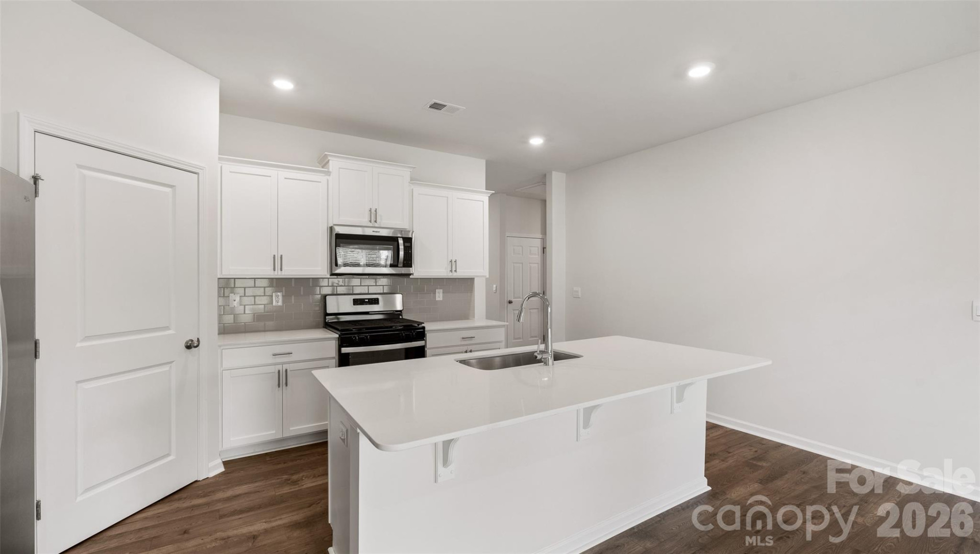 100 Piney Woods Road - Photo 9