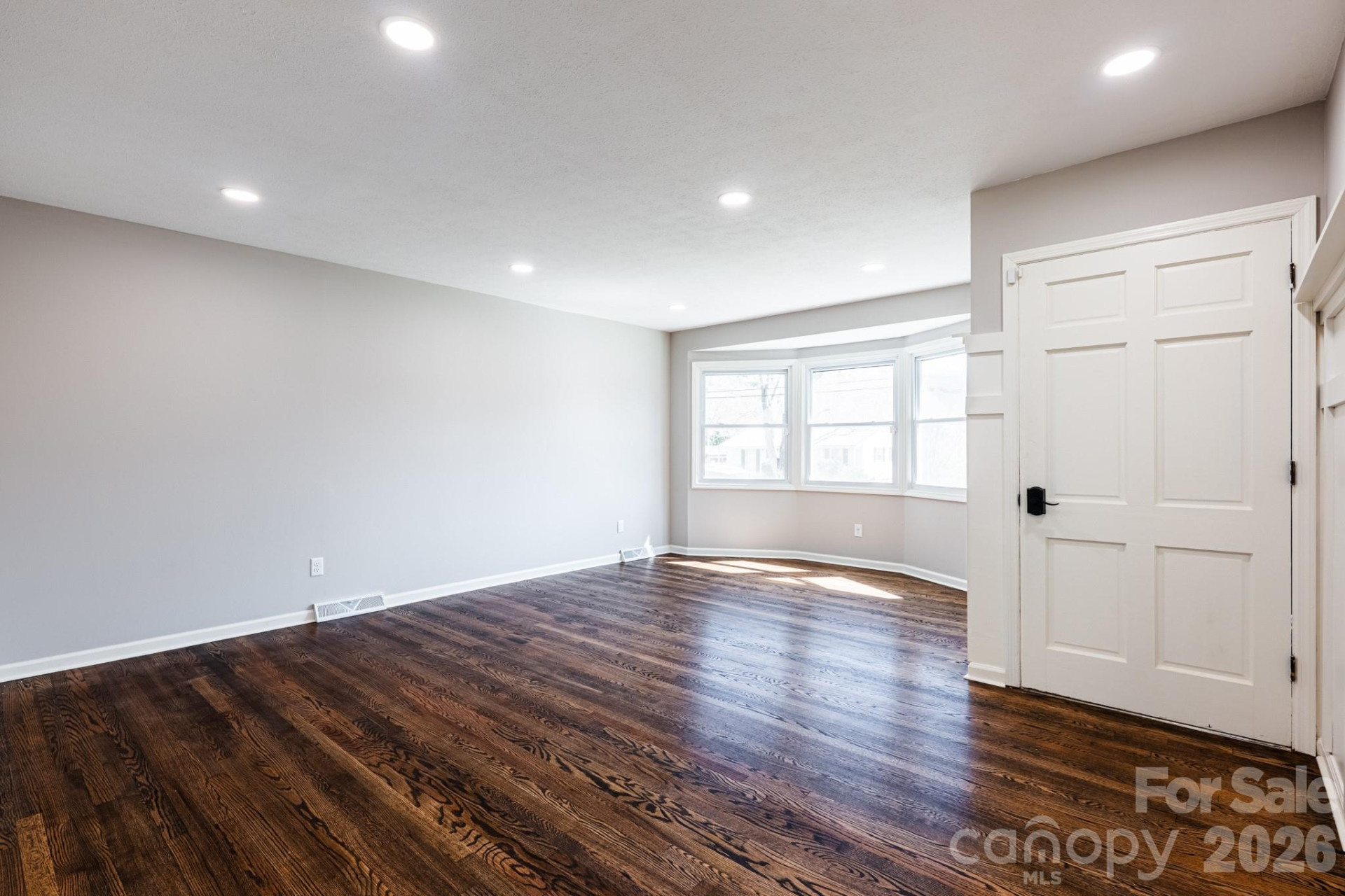 8 Hillview Road - Photo 15