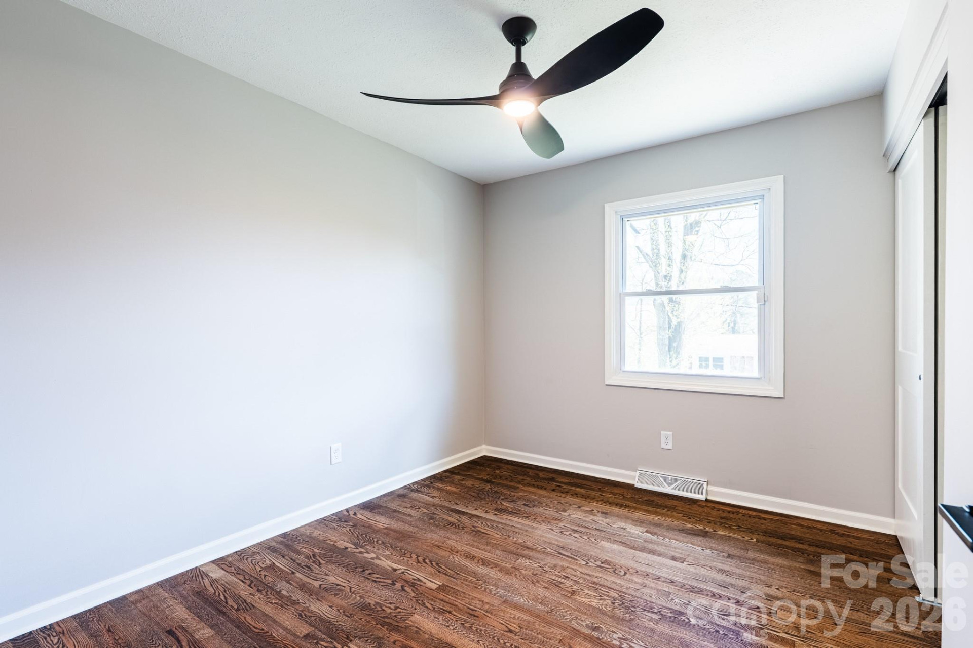 8 Hillview Road - Photo 32