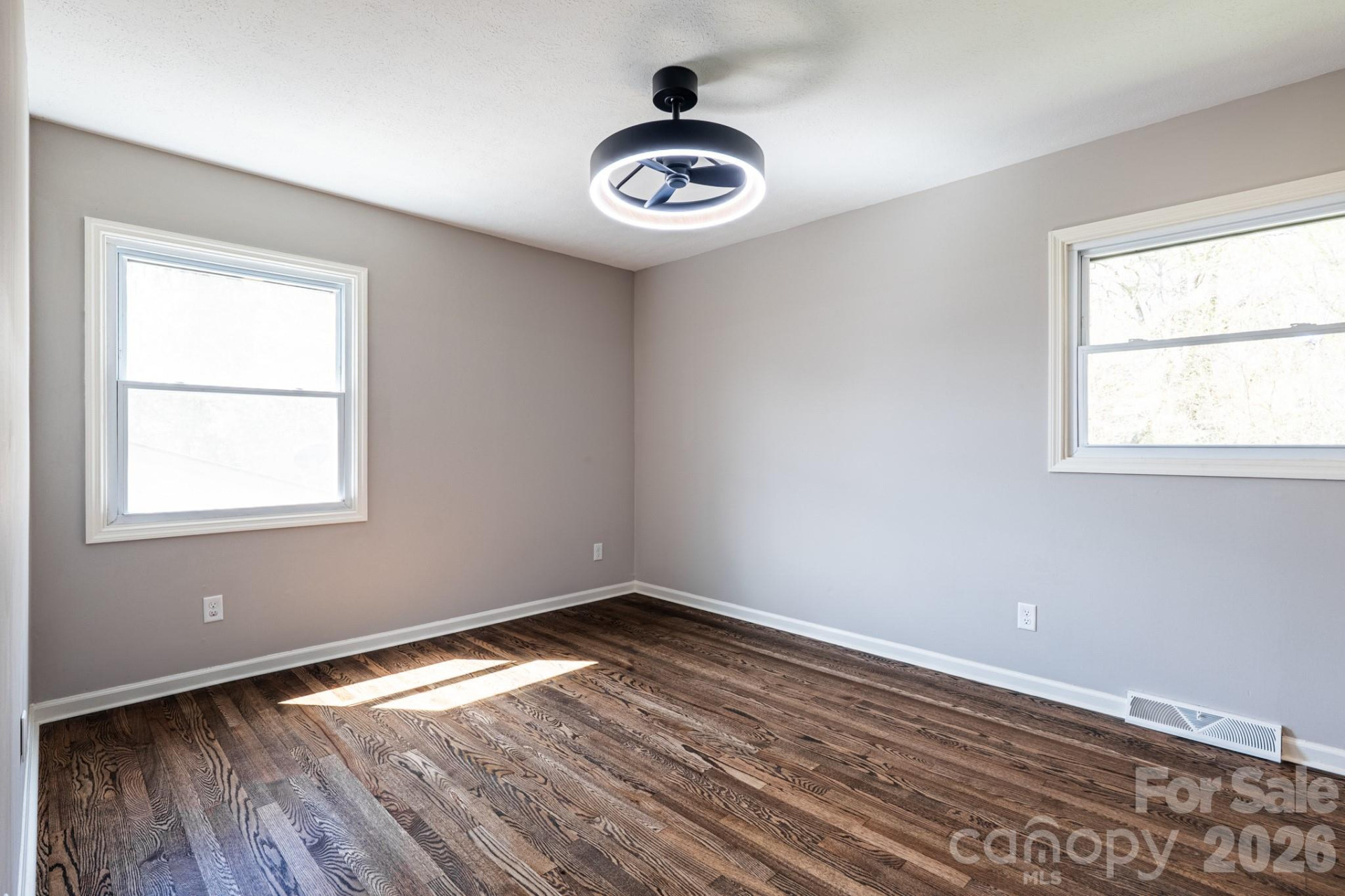 8 Hillview Road - Photo 38