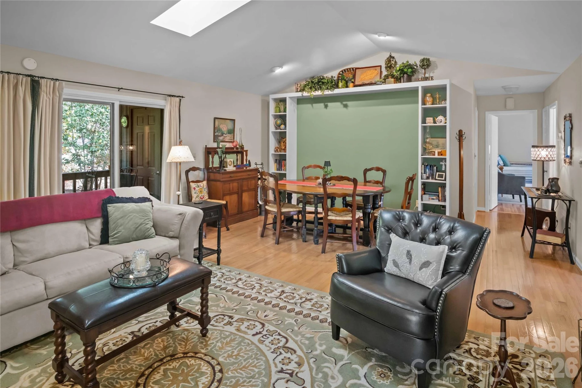 335 Melrose Avenue #103 - Photo 14