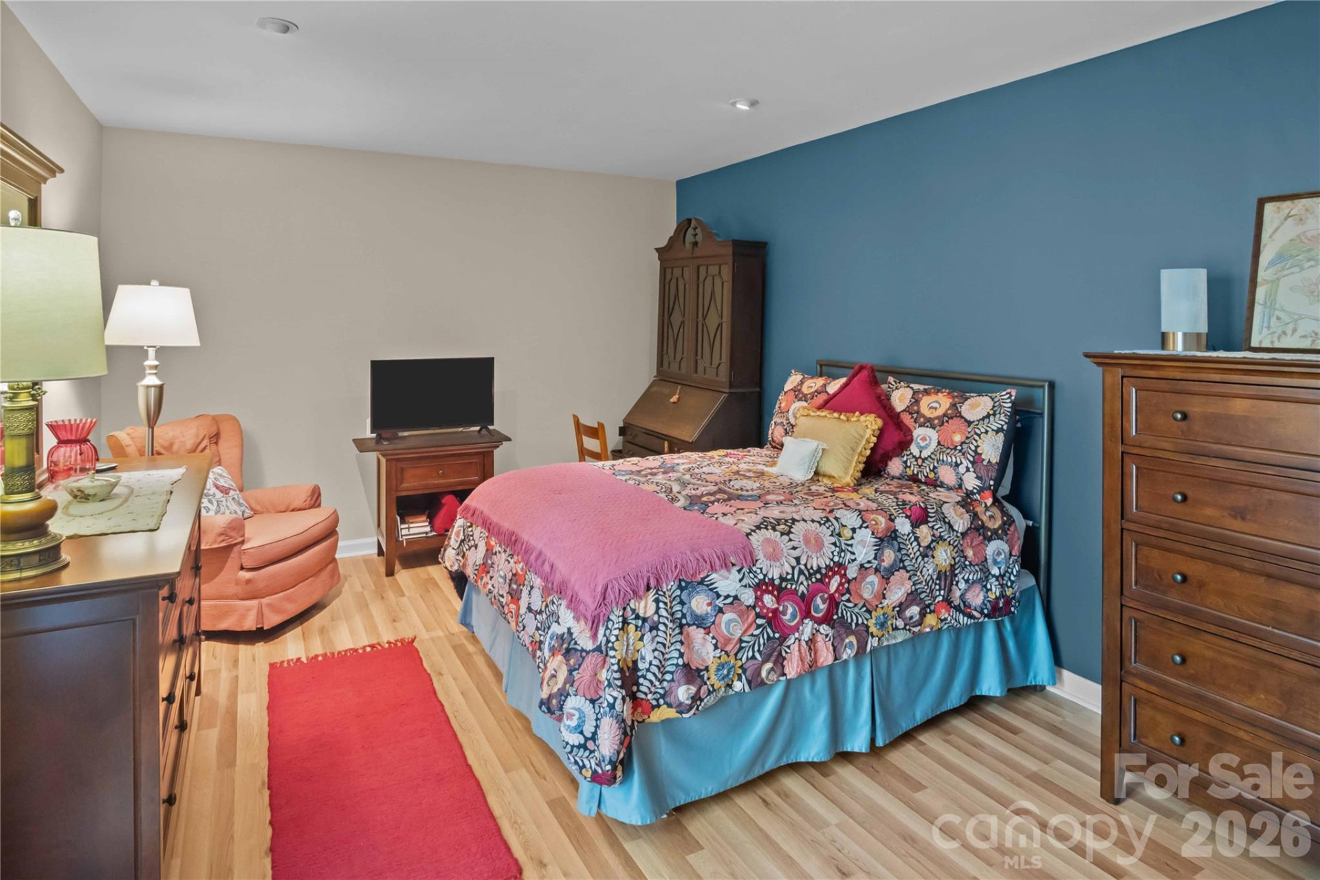335 Melrose Avenue #103 - Photo 24