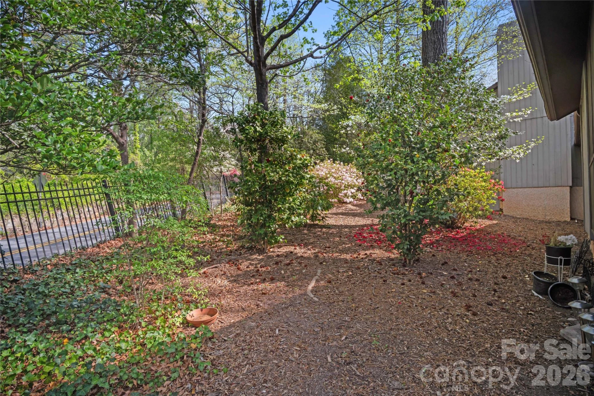 335 Melrose Avenue #103 - Photo 7