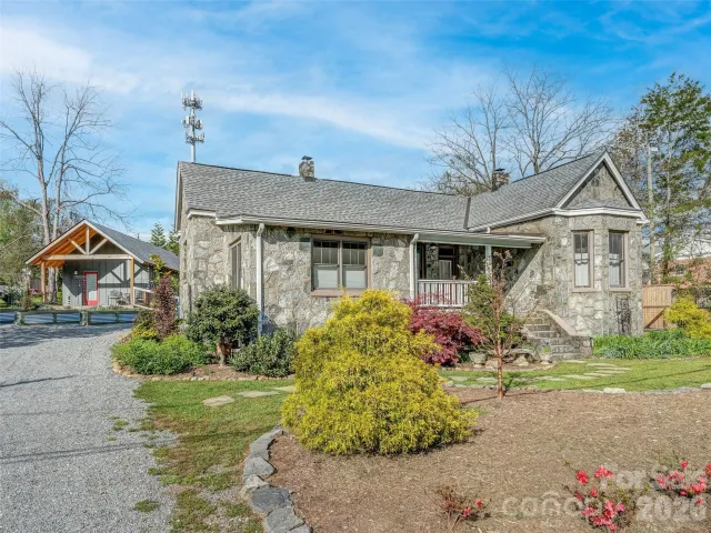 60 Morgan Street, Brevard, NC, 28712