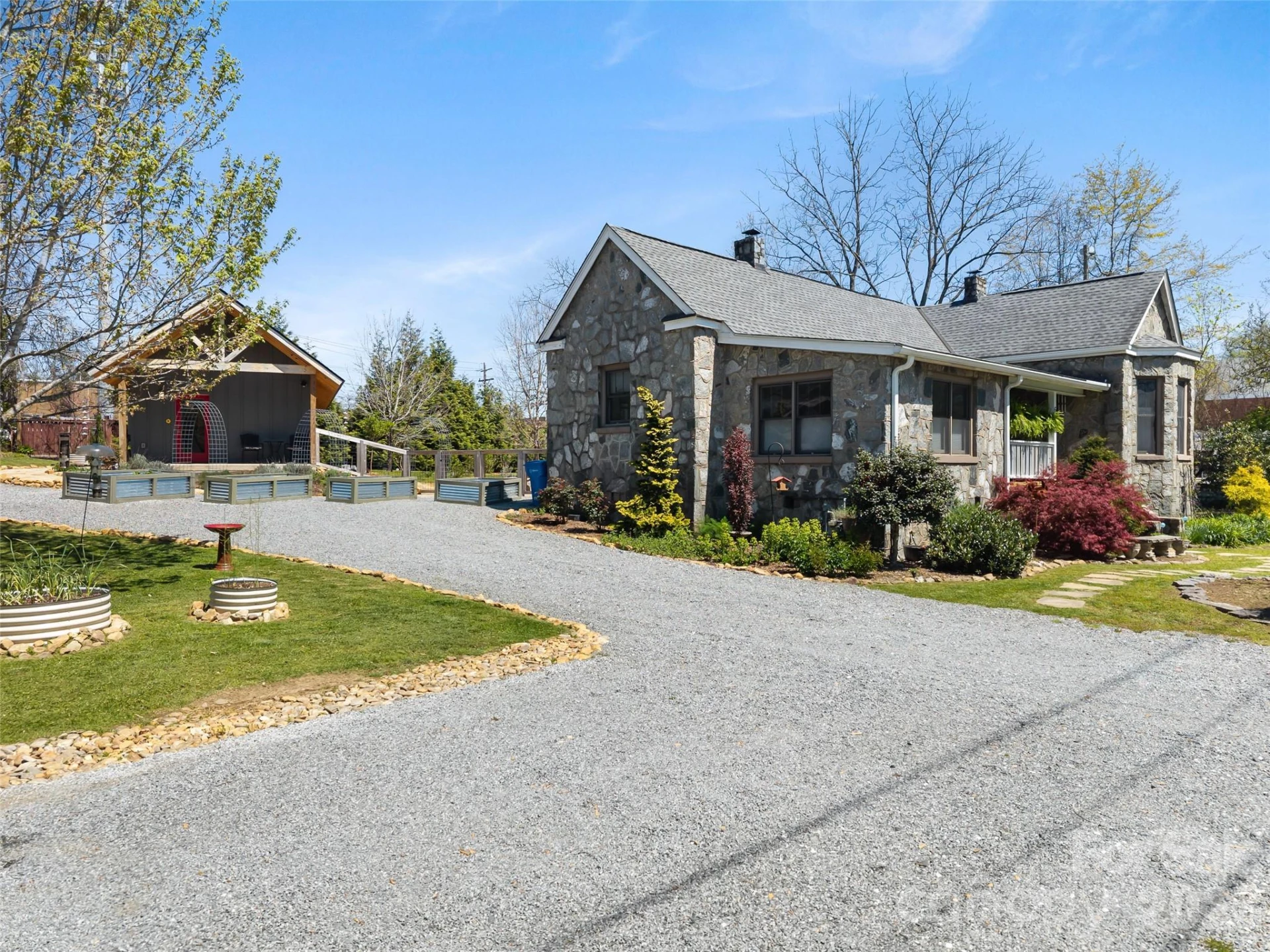 60 Morgan Street - Photo 2