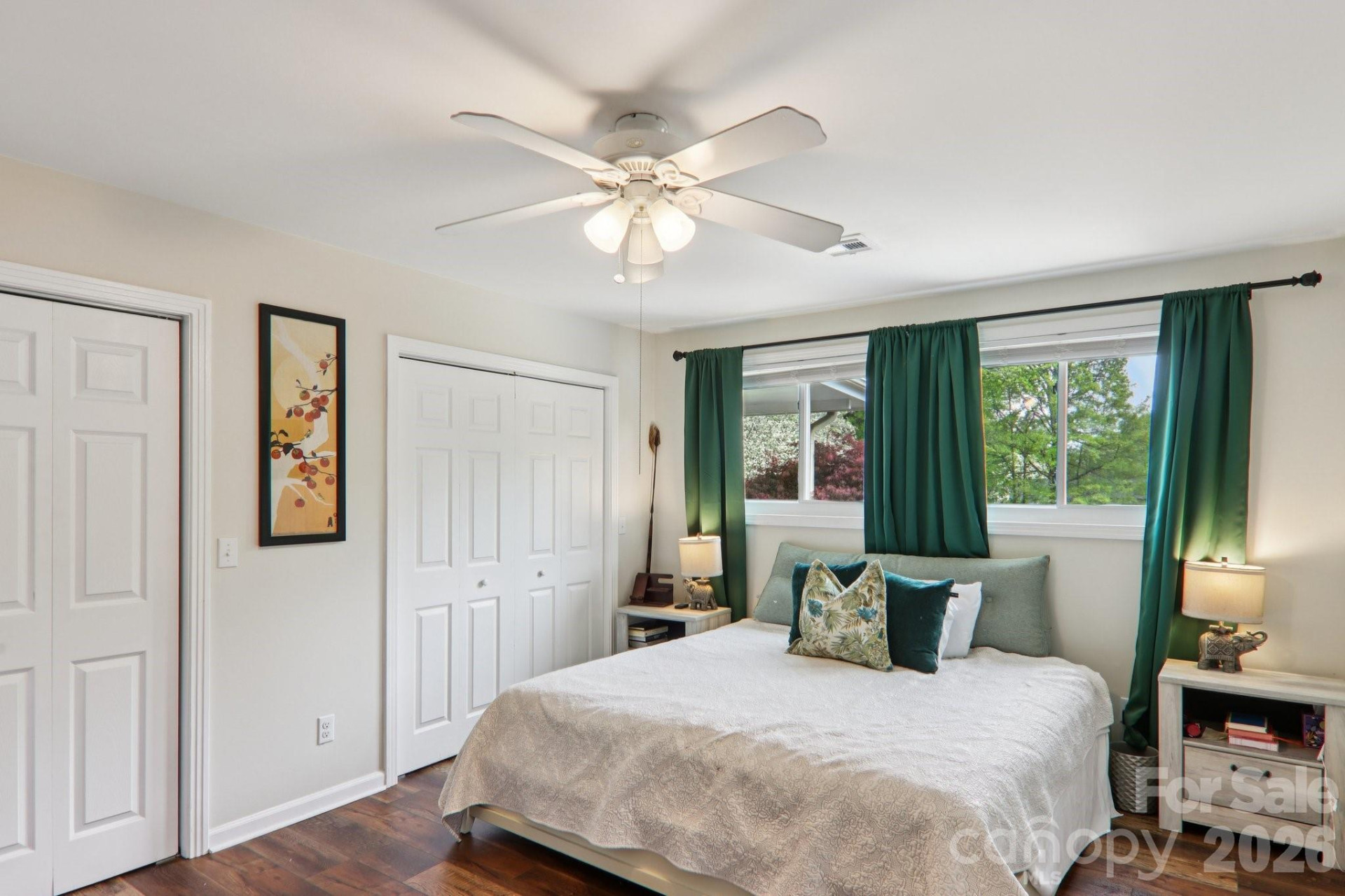 221 Huntley Street - Photo 27