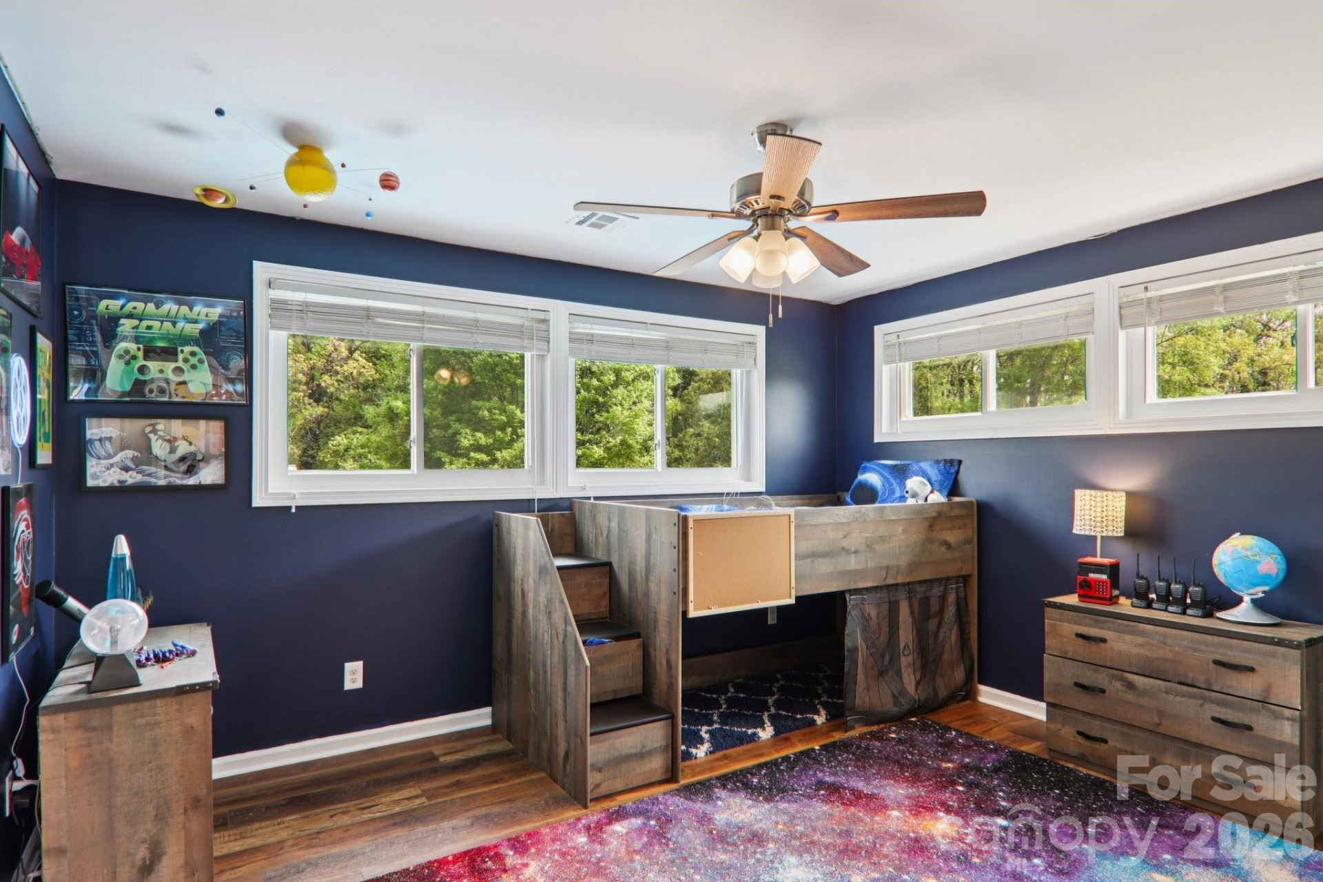 221 Huntley Street - Photo 32