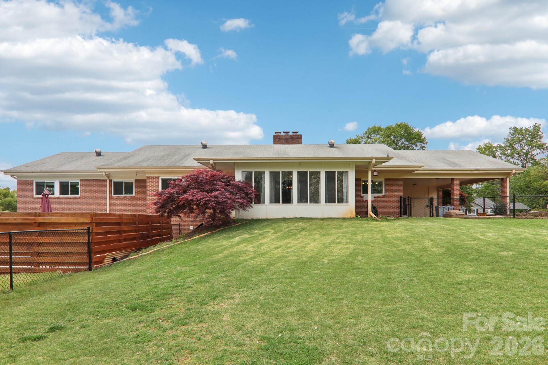 221 Huntley Street - Photo 48