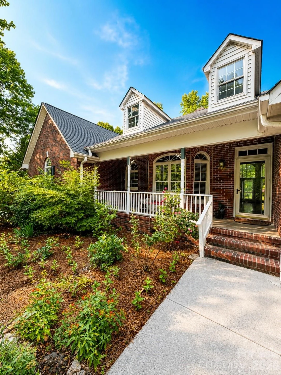 5406 Club View Drive - Photo 2