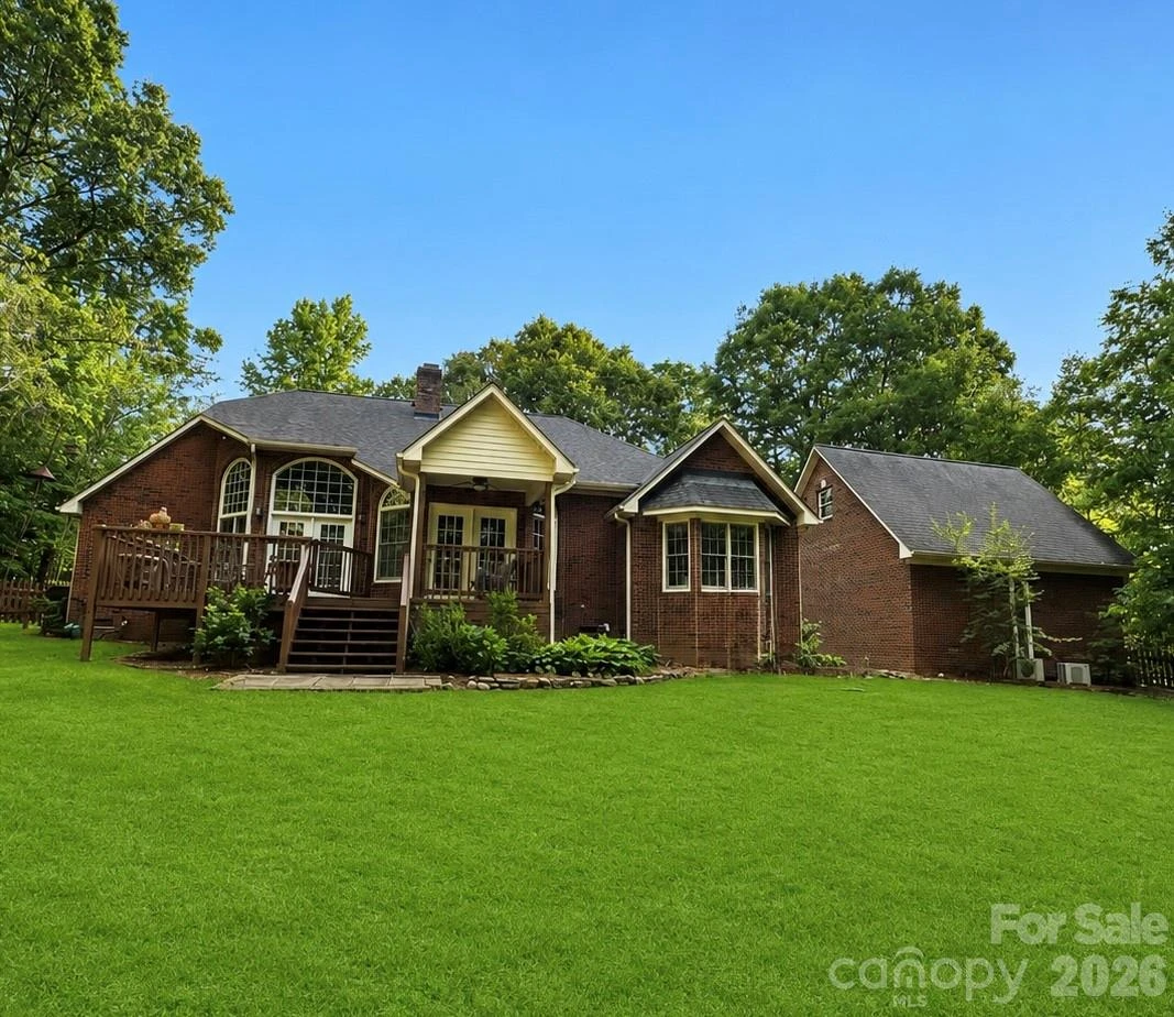 5406 Club View Drive - Photo 3