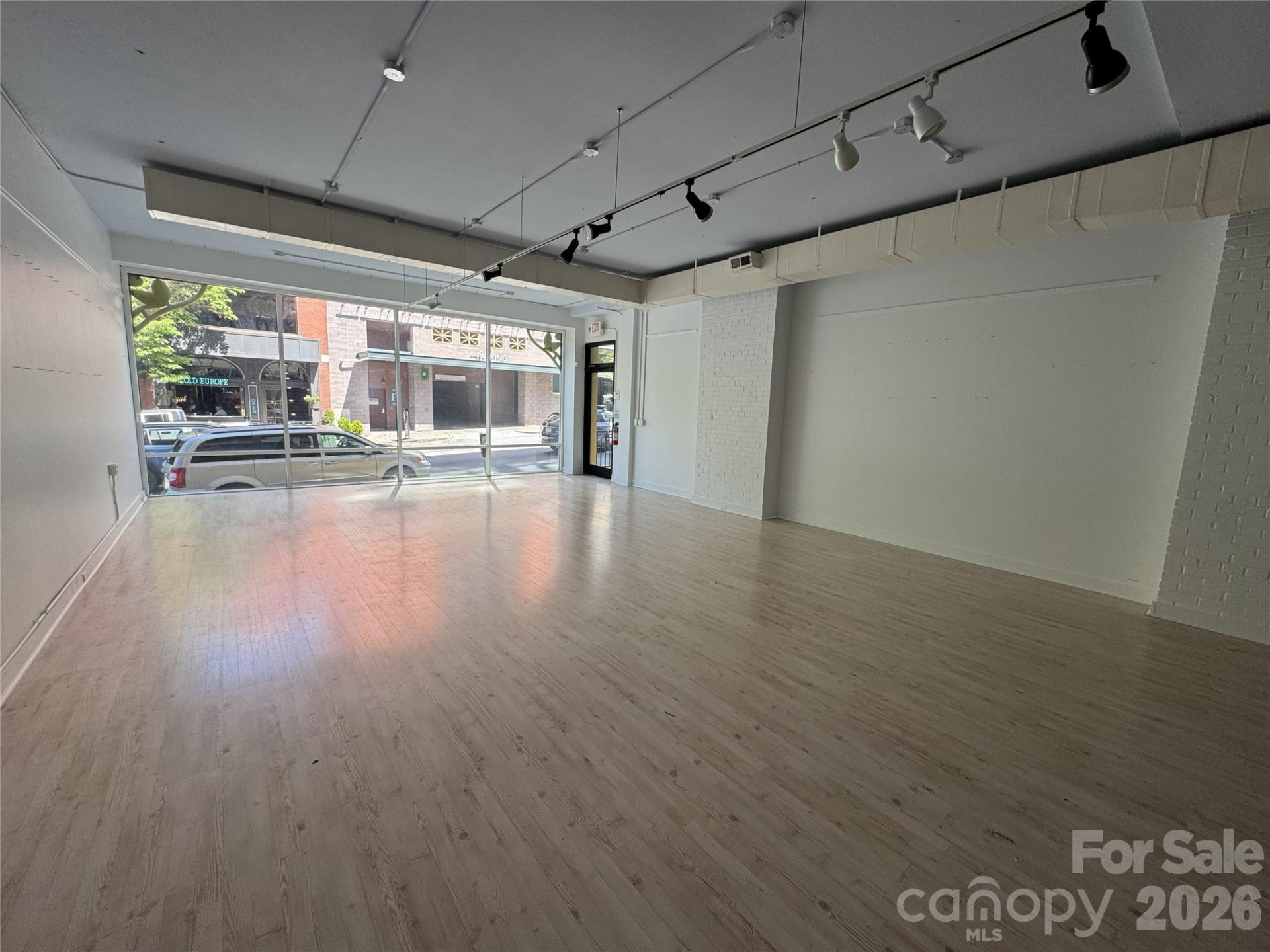 24 Lexington Avenue - Photo 8