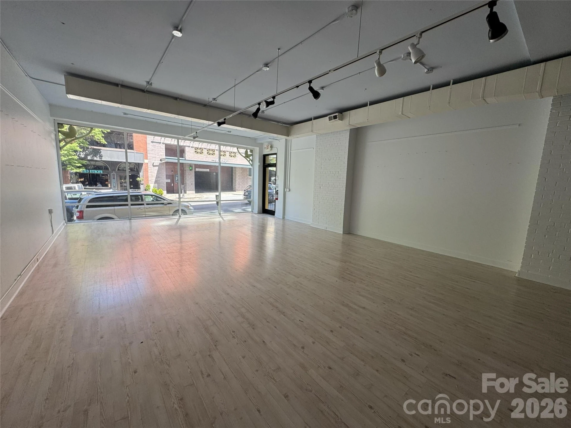 24 Lexington Avenue - Photo 8