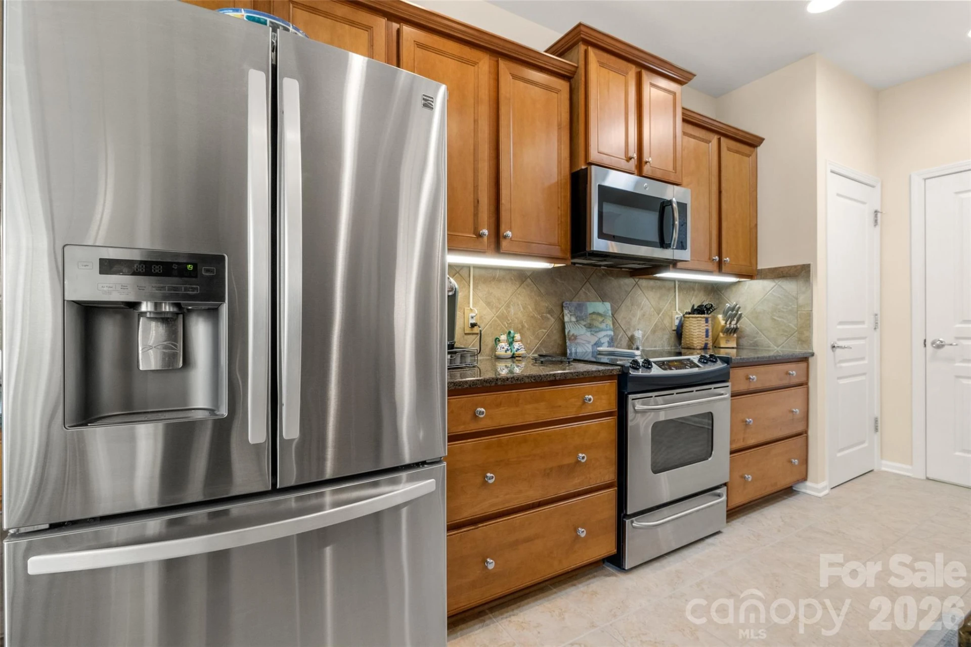27064 Sanderling Court - Photo 13