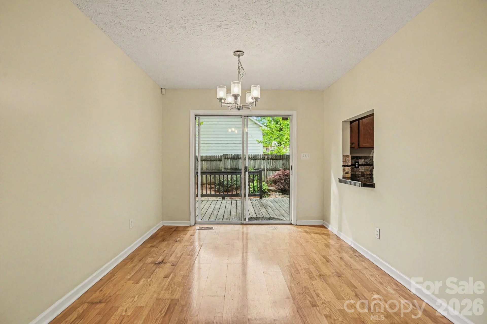 105 Chalice Court - Photo 12