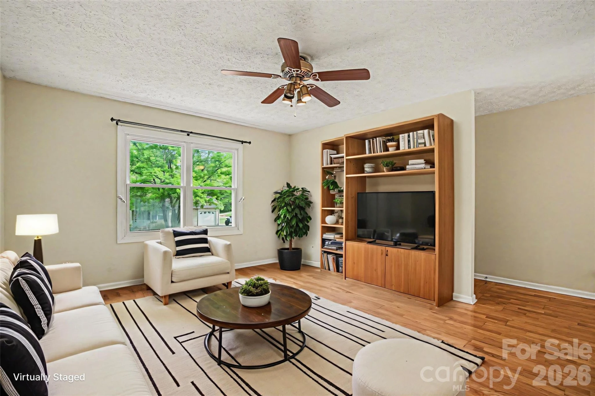 105 Chalice Court - Photo 3